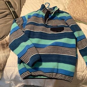 Patagonia sweatshirt/ sweater